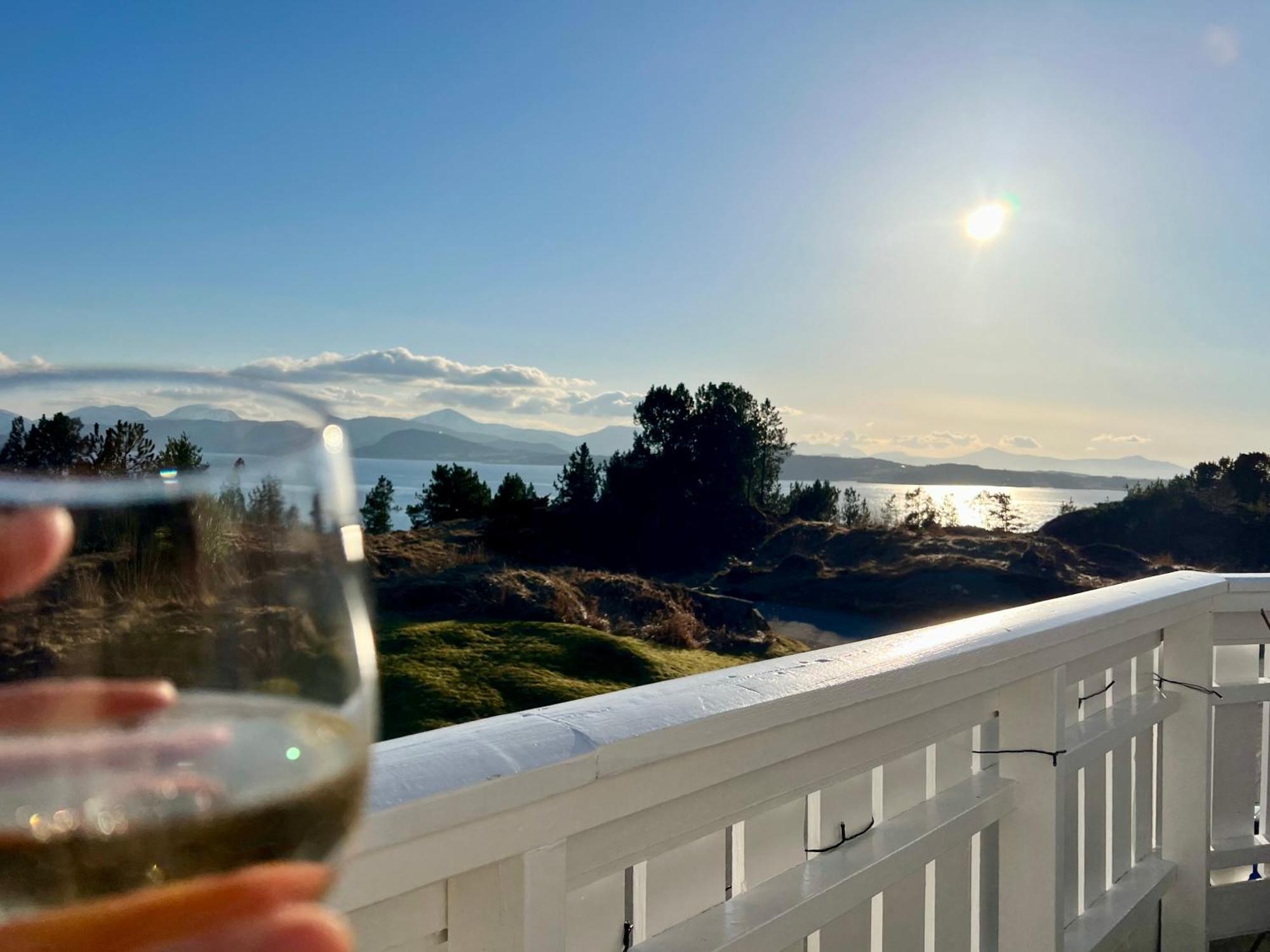 Wake Up To A Beautiful View And Smell Of The Sea Kristiansund